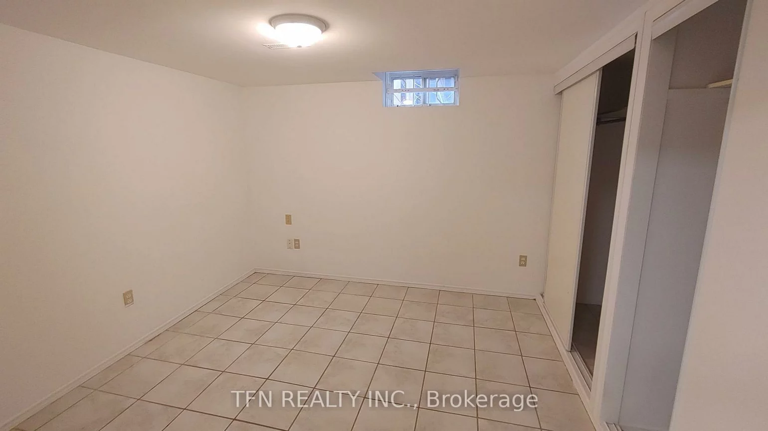 112, Trafalgar, Uplands, Vaughan