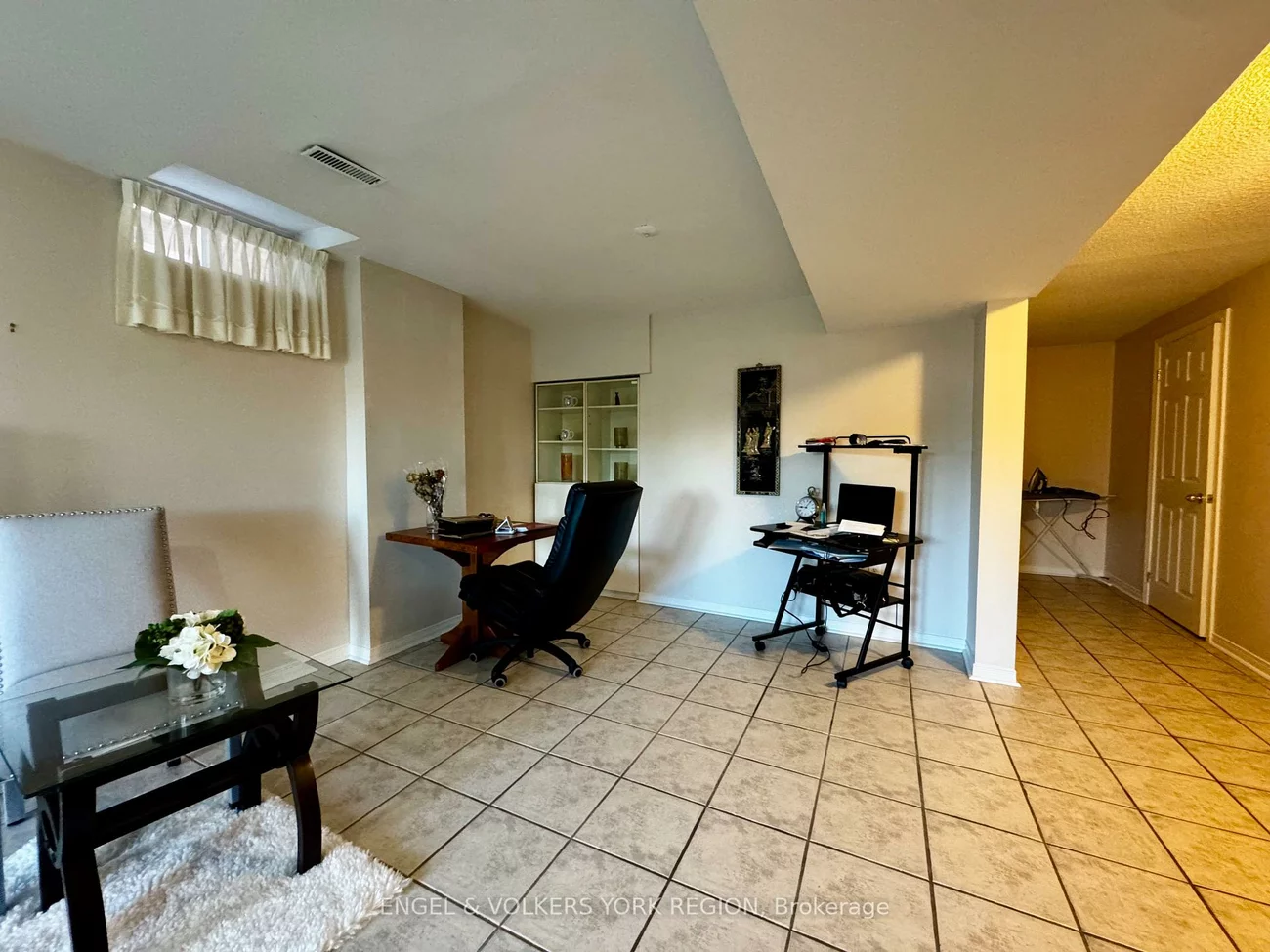 71, Brougham, East Woodbridge, Vaughan