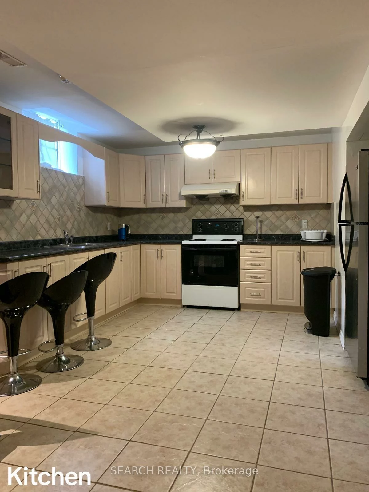 105, St Urbain, Vellore Village, Vaughan
