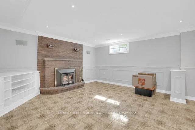 99, Willis, East Woodbridge, Vaughan