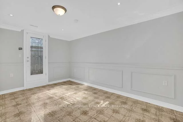 99, Willis, East Woodbridge, Vaughan