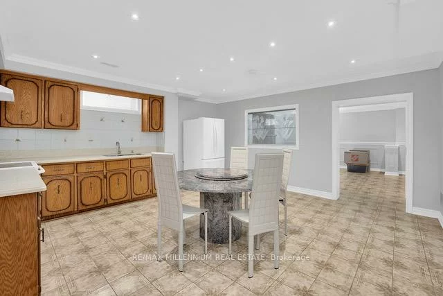 99, Willis, East Woodbridge, Vaughan