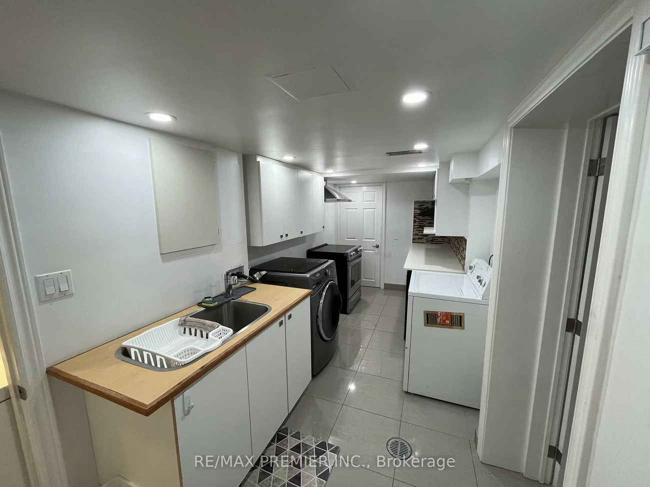 126, Pioneer, East Woodbridge, Vaughan