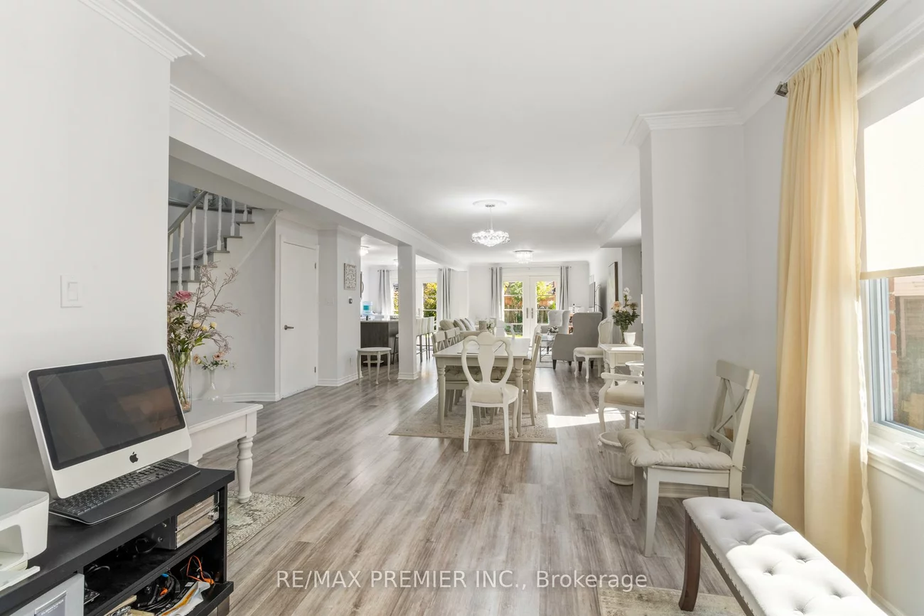 91, Misty Meadow, East Woodbridge, Vaughan