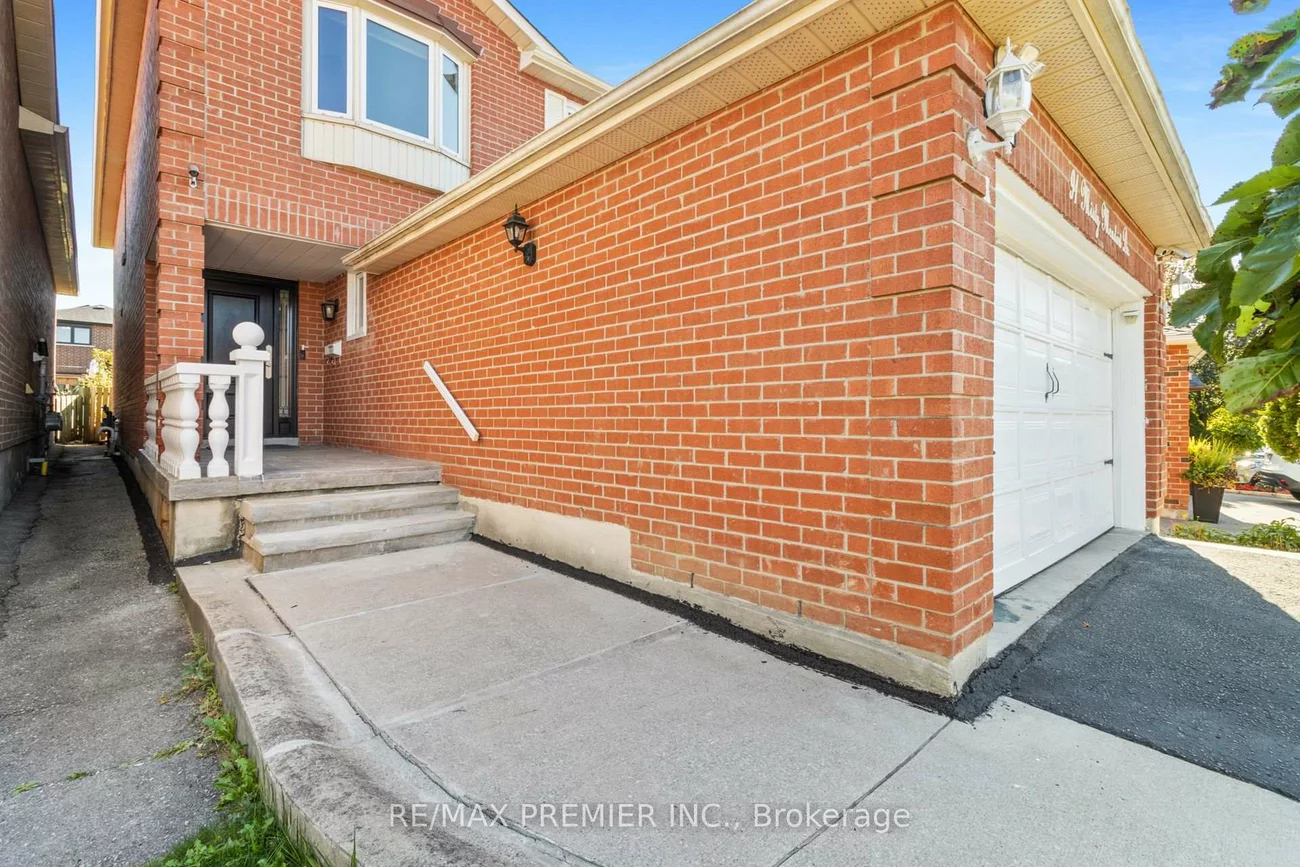 91, Misty Meadow, East Woodbridge, Vaughan
