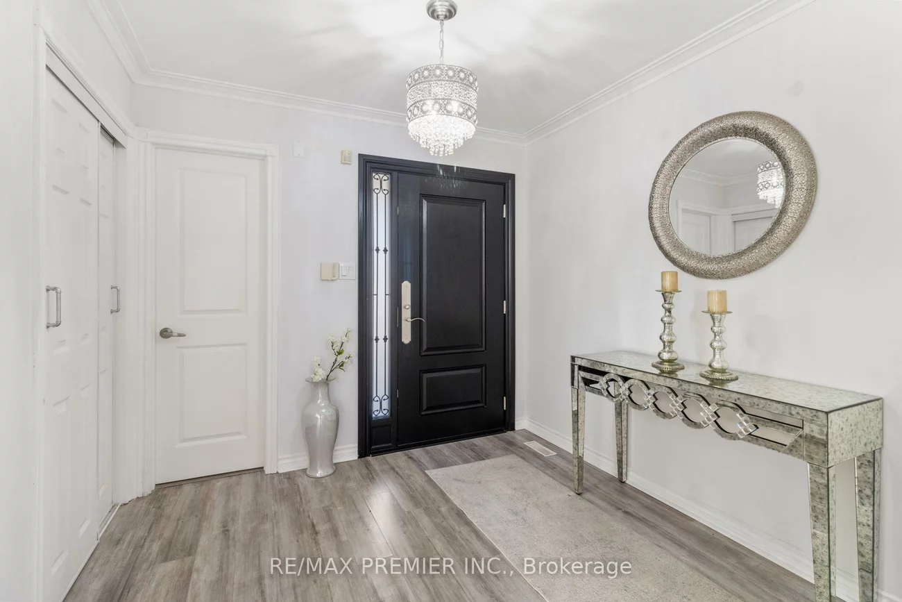 91, Misty Meadow, East Woodbridge, Vaughan
