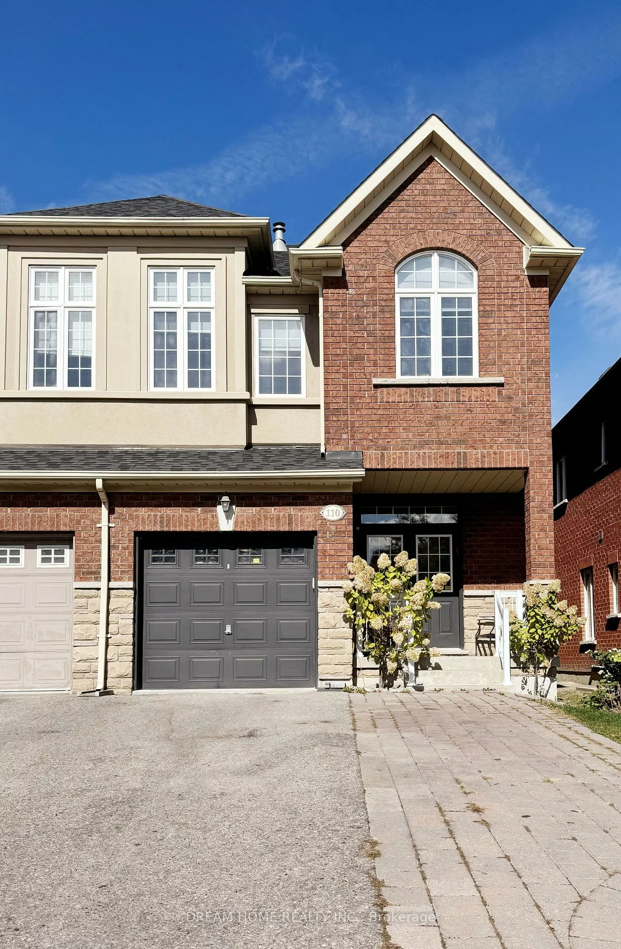 110, Autumn Hill, Patterson, Vaughan