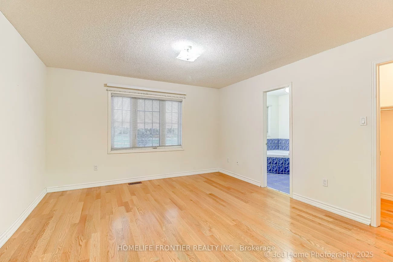 211, Kayla, Maple, Vaughan