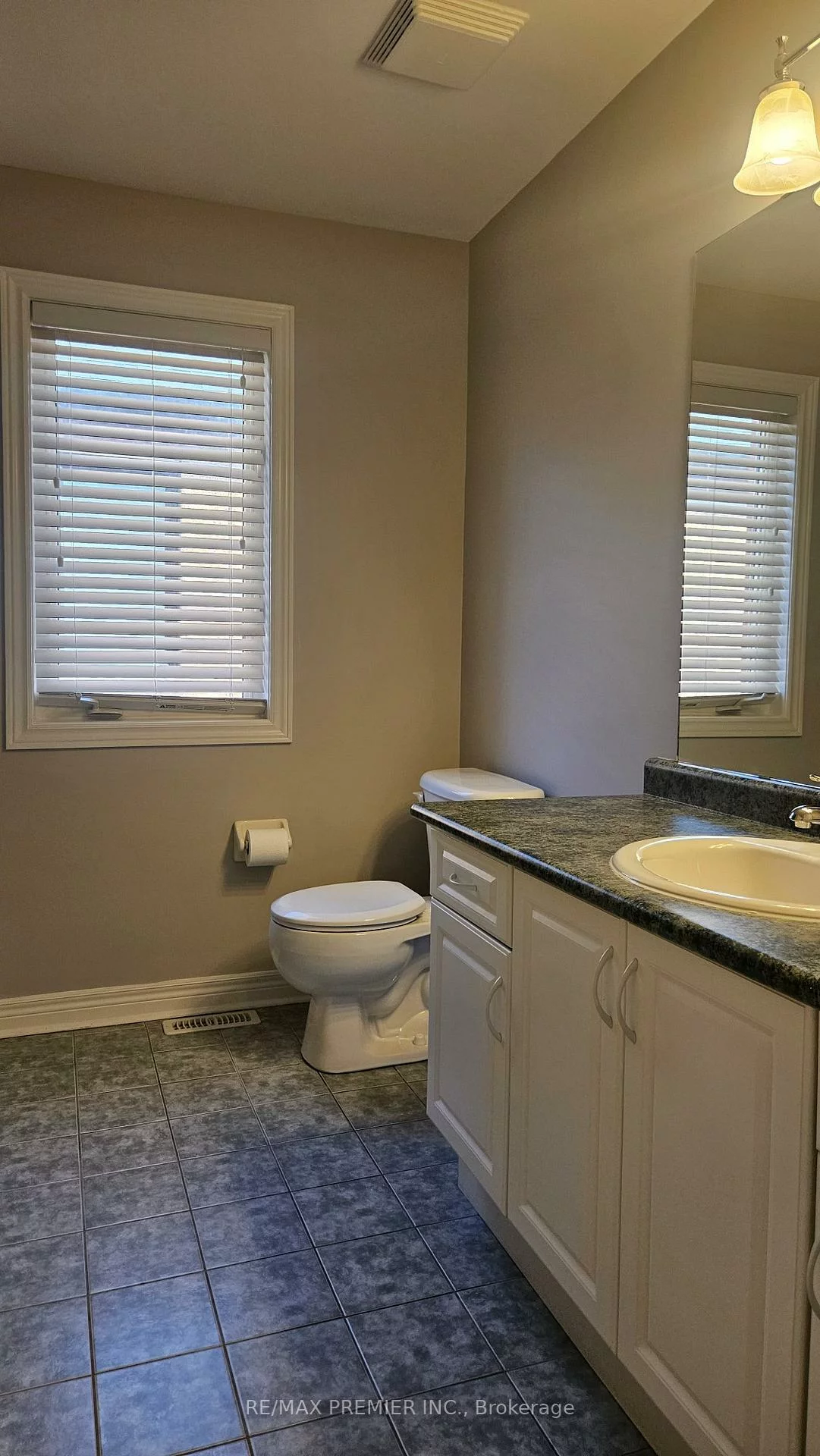 61, St Victor, Vellore Village, Vaughan