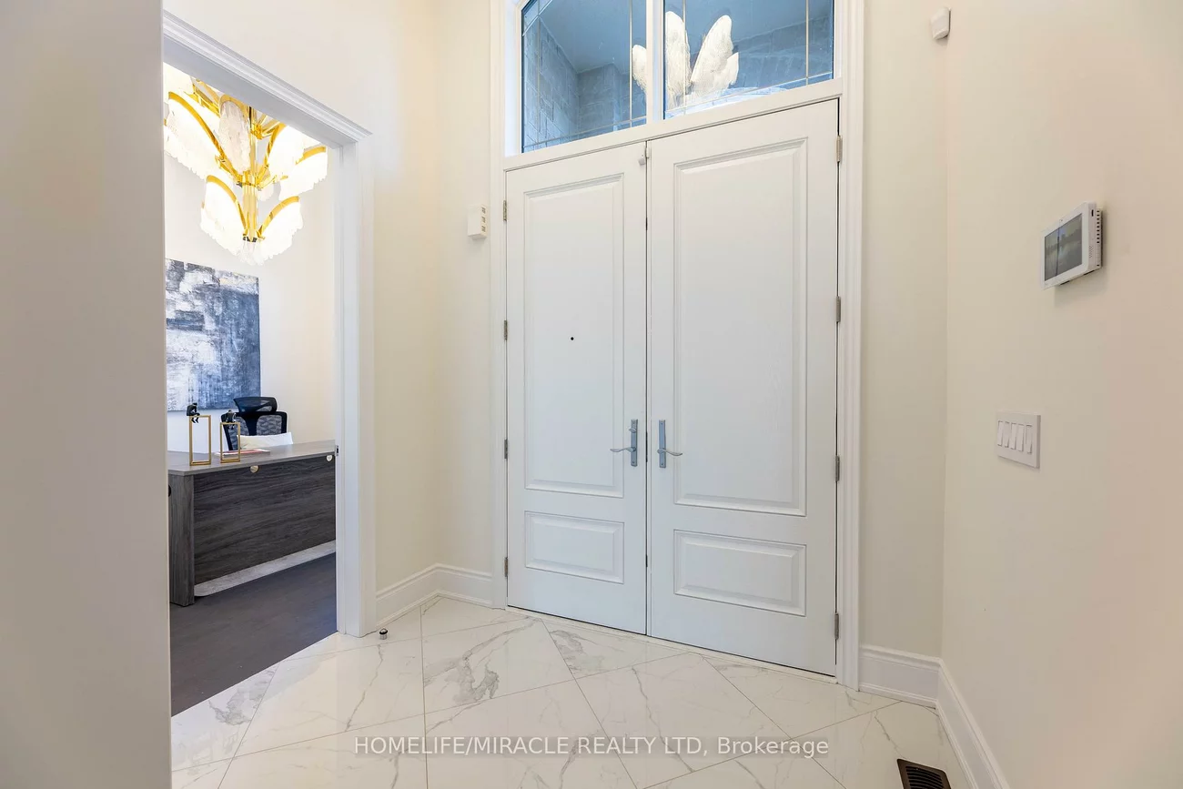 92, APPLEYARD, Kleinburg, Vaughan