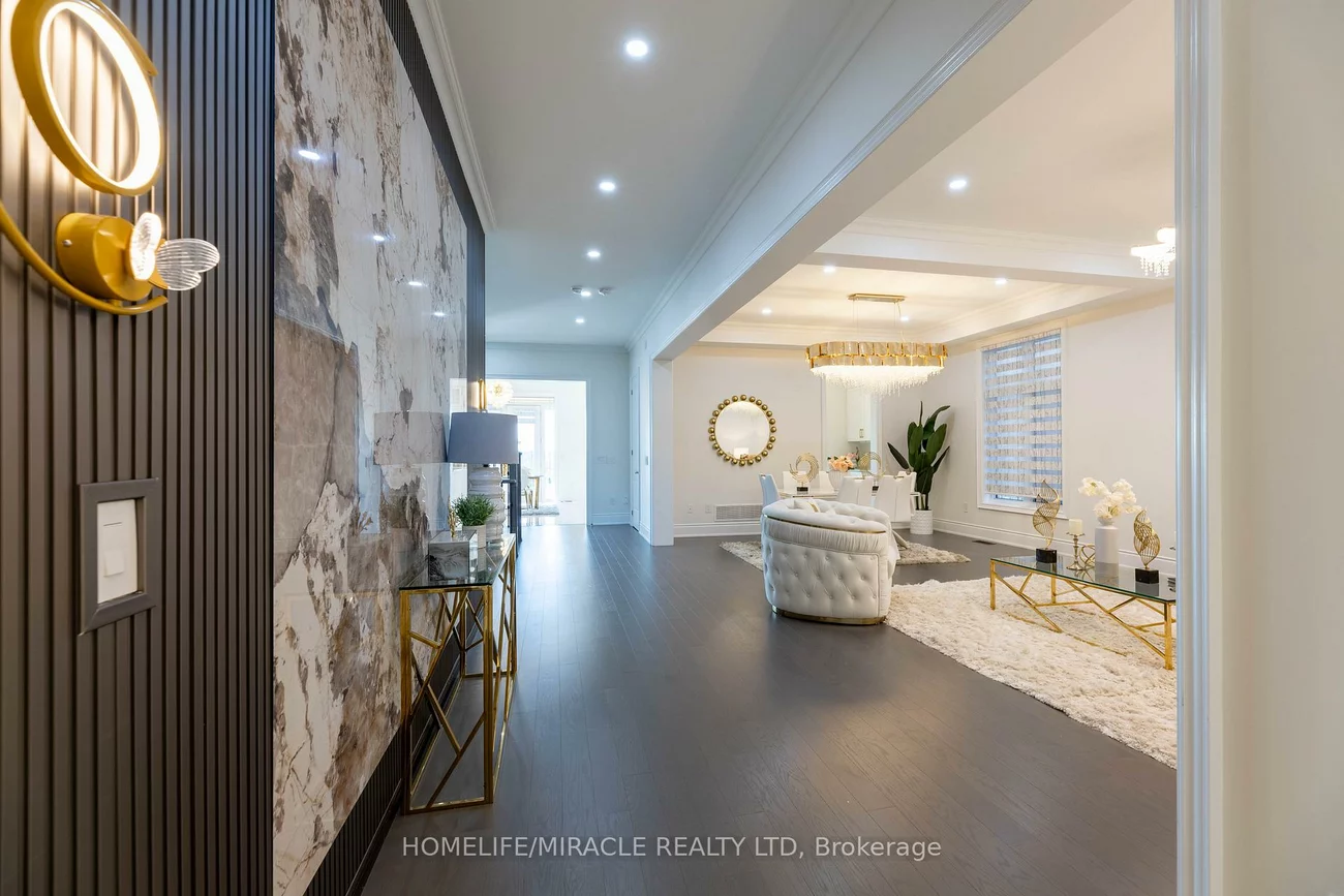 92, APPLEYARD, Kleinburg, Vaughan