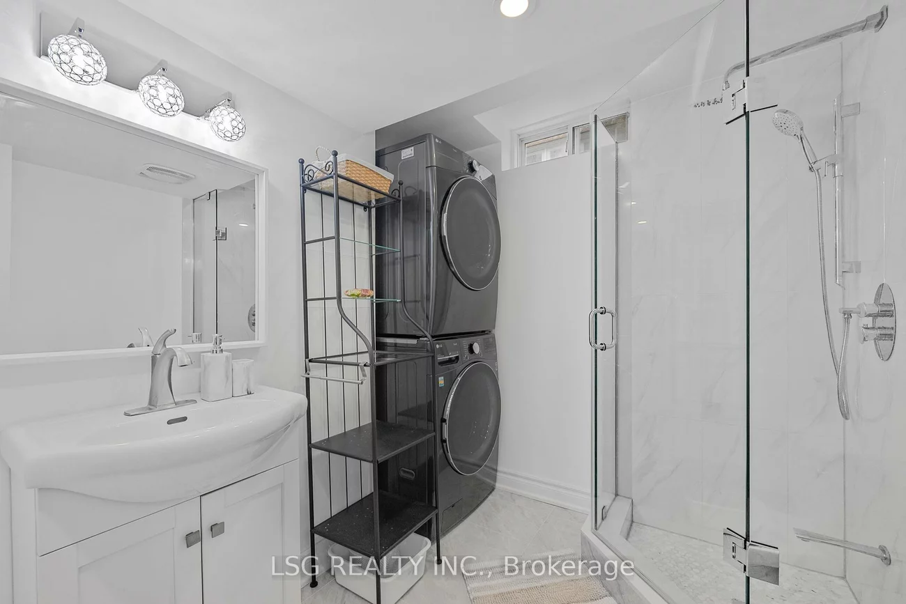 223, Foxfield, Patterson, Vaughan