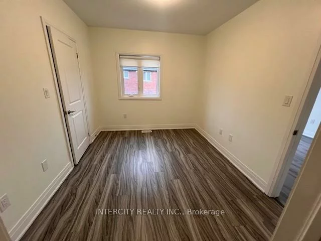77, Vedette, Vellore Village, Vaughan