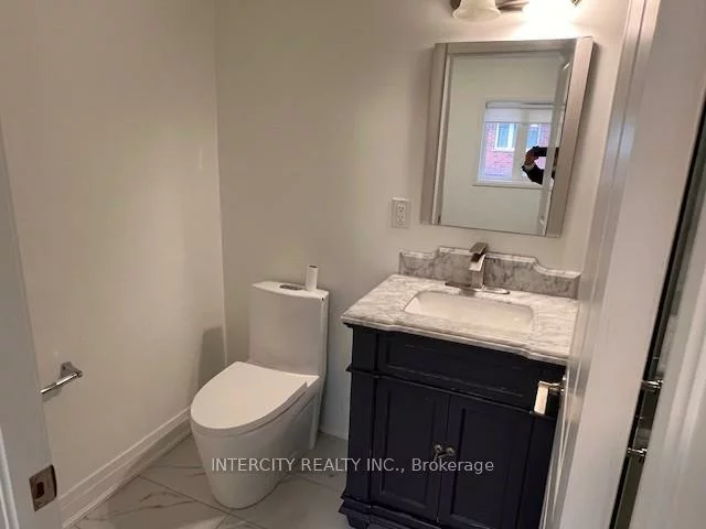77, Vedette, Vellore Village, Vaughan
