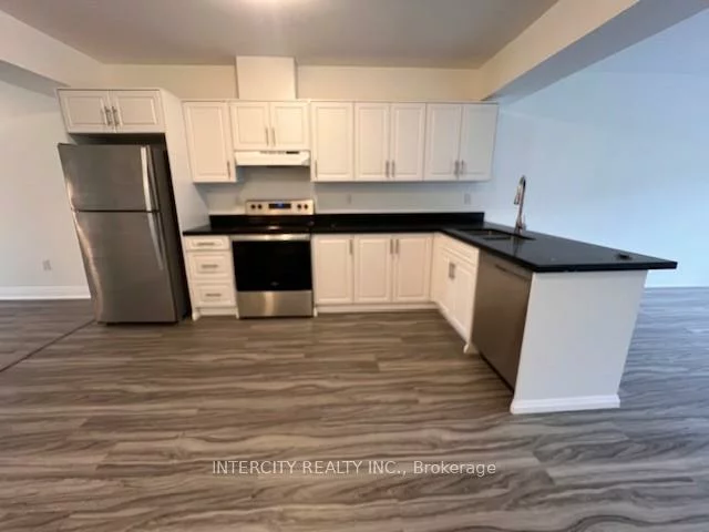 77, Vedette, Vellore Village, Vaughan