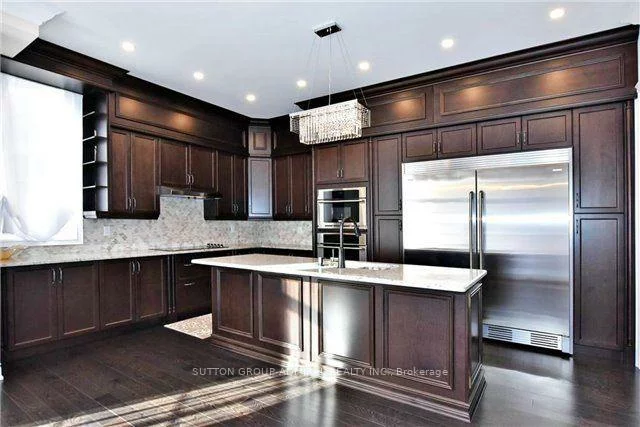 107, Queen Filomena, Patterson, Vaughan