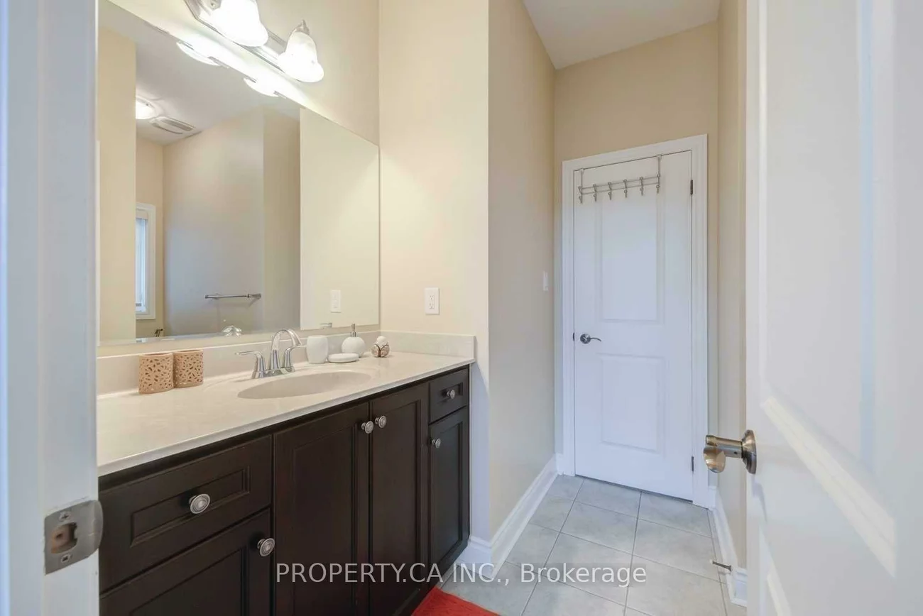 552, Valley Vista, Patterson, Vaughan