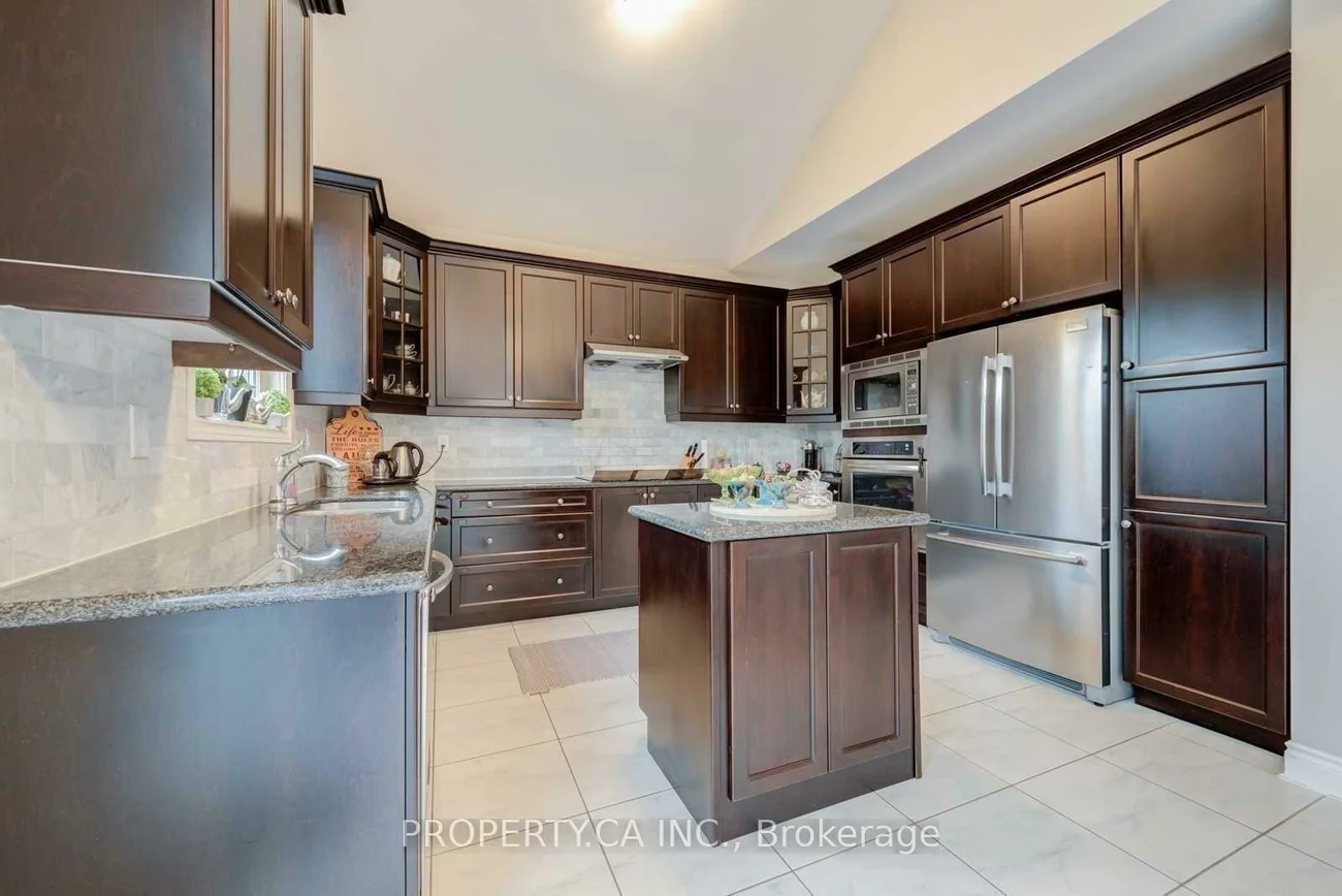 552, Valley Vista, Patterson, Vaughan