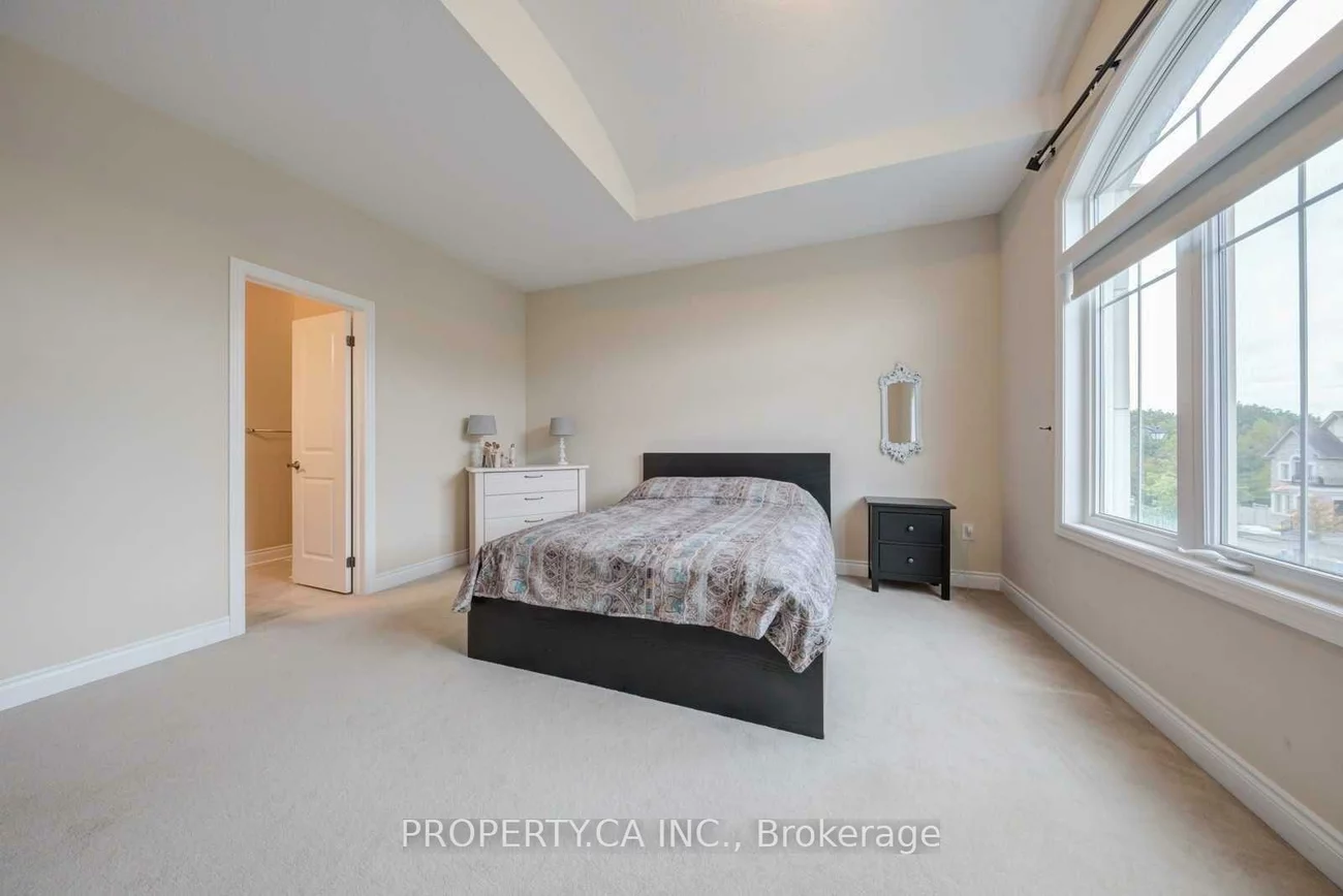 552, Valley Vista, Patterson, Vaughan