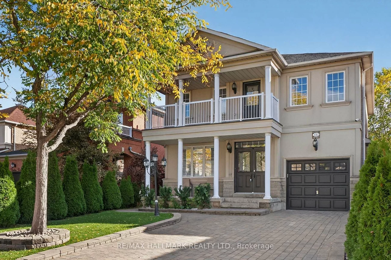 102, Destino, Vellore Village, Vaughan