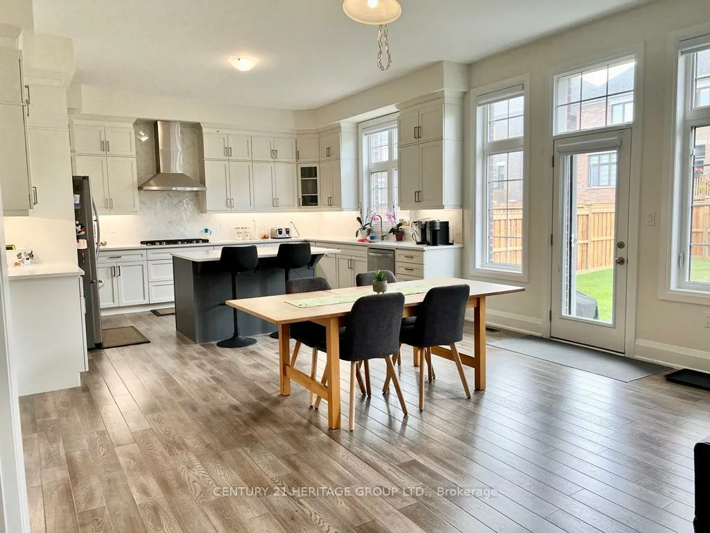 22, Luang, Kleinburg, Vaughan