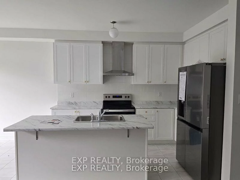 64, Singhampton, Kleinburg, Vaughan