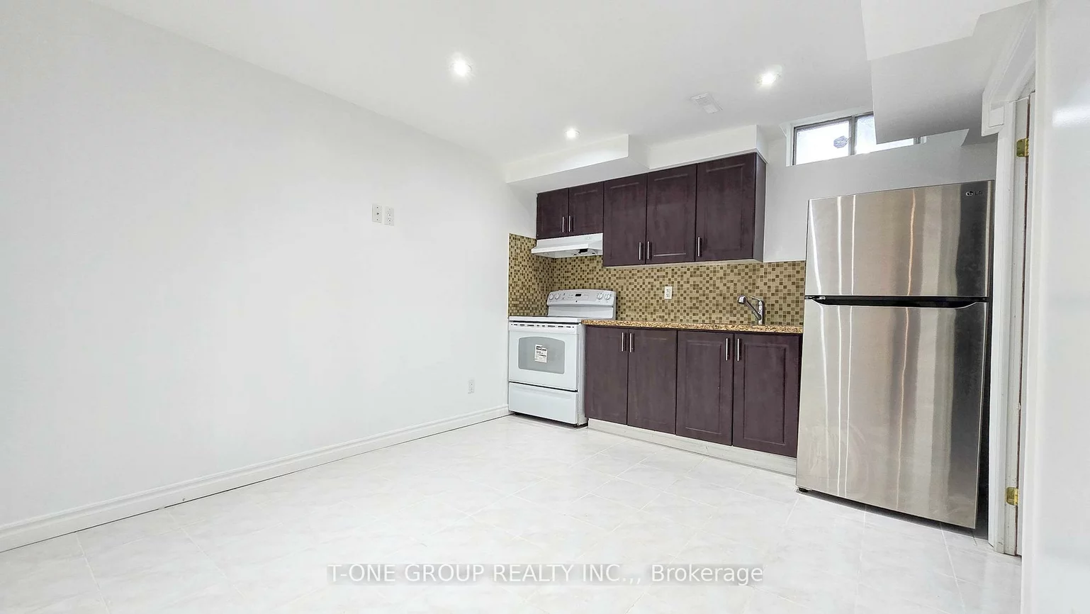 7, Mccrackin, Lakeview Estates, Vaughan