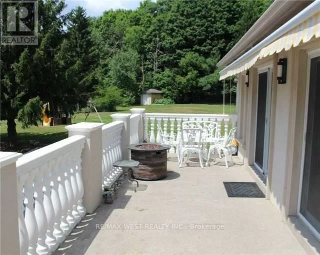 90, Stephanie, Kleinburg, Vaughan