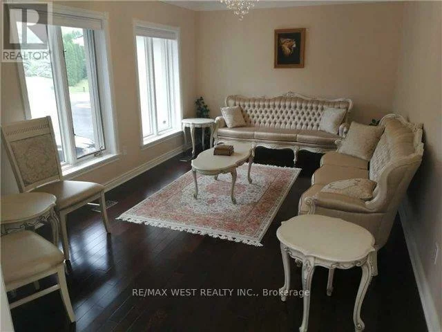 90, Stephanie, Kleinburg, Vaughan