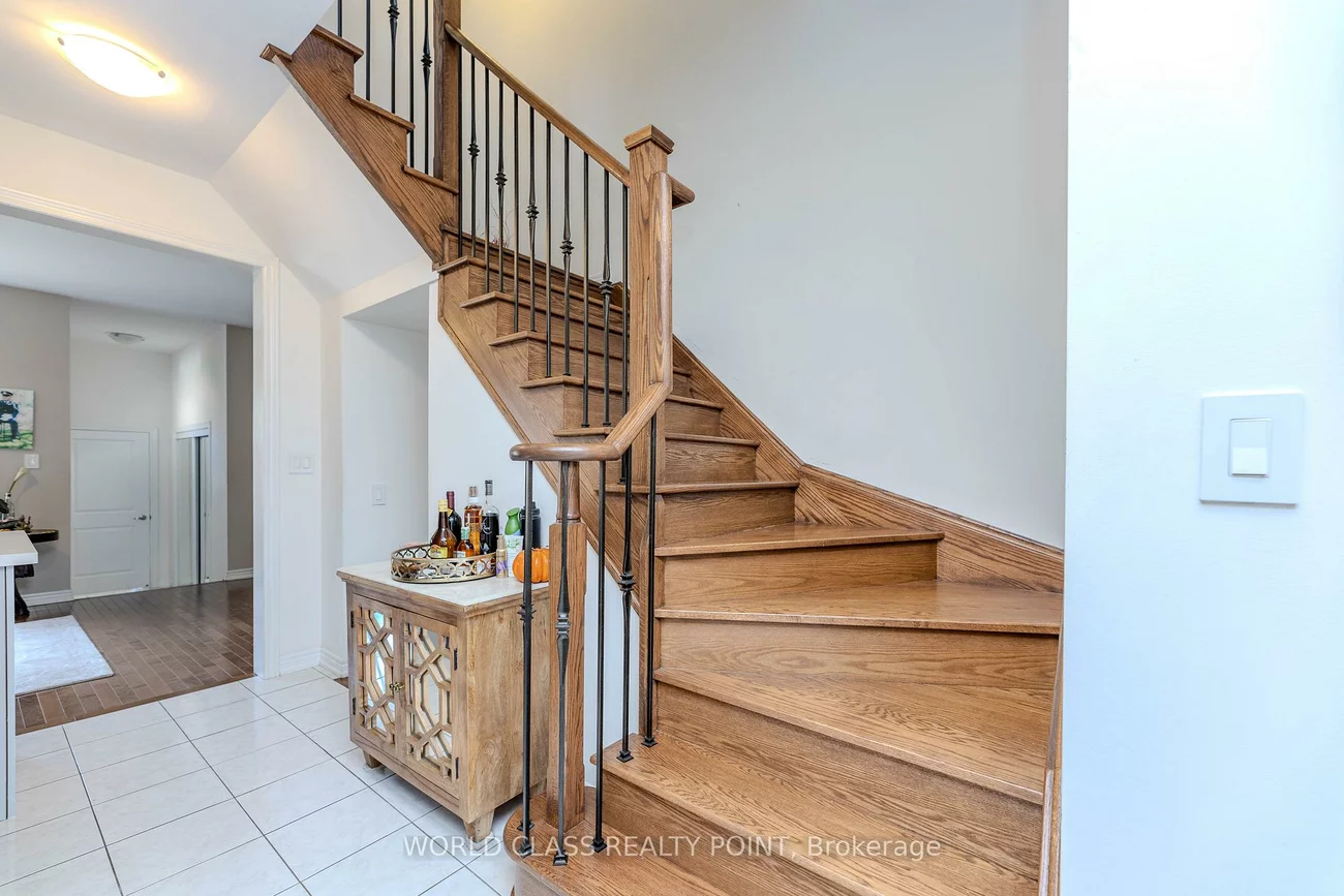 255, Barons, Kleinburg, Vaughan