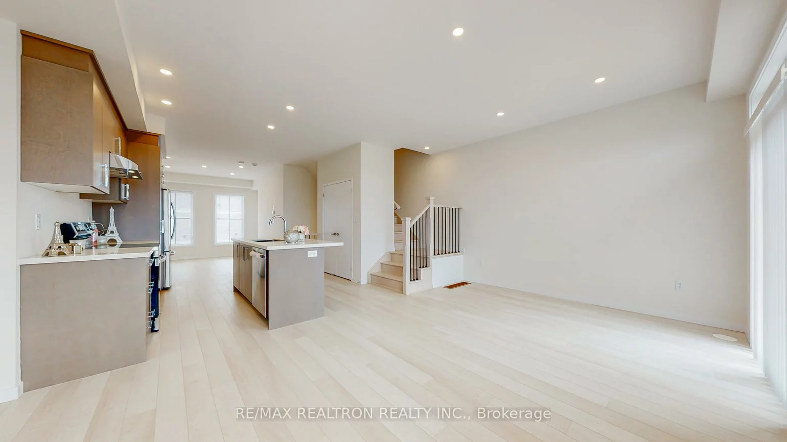 10, Seacoasts, Maple, Vaughan