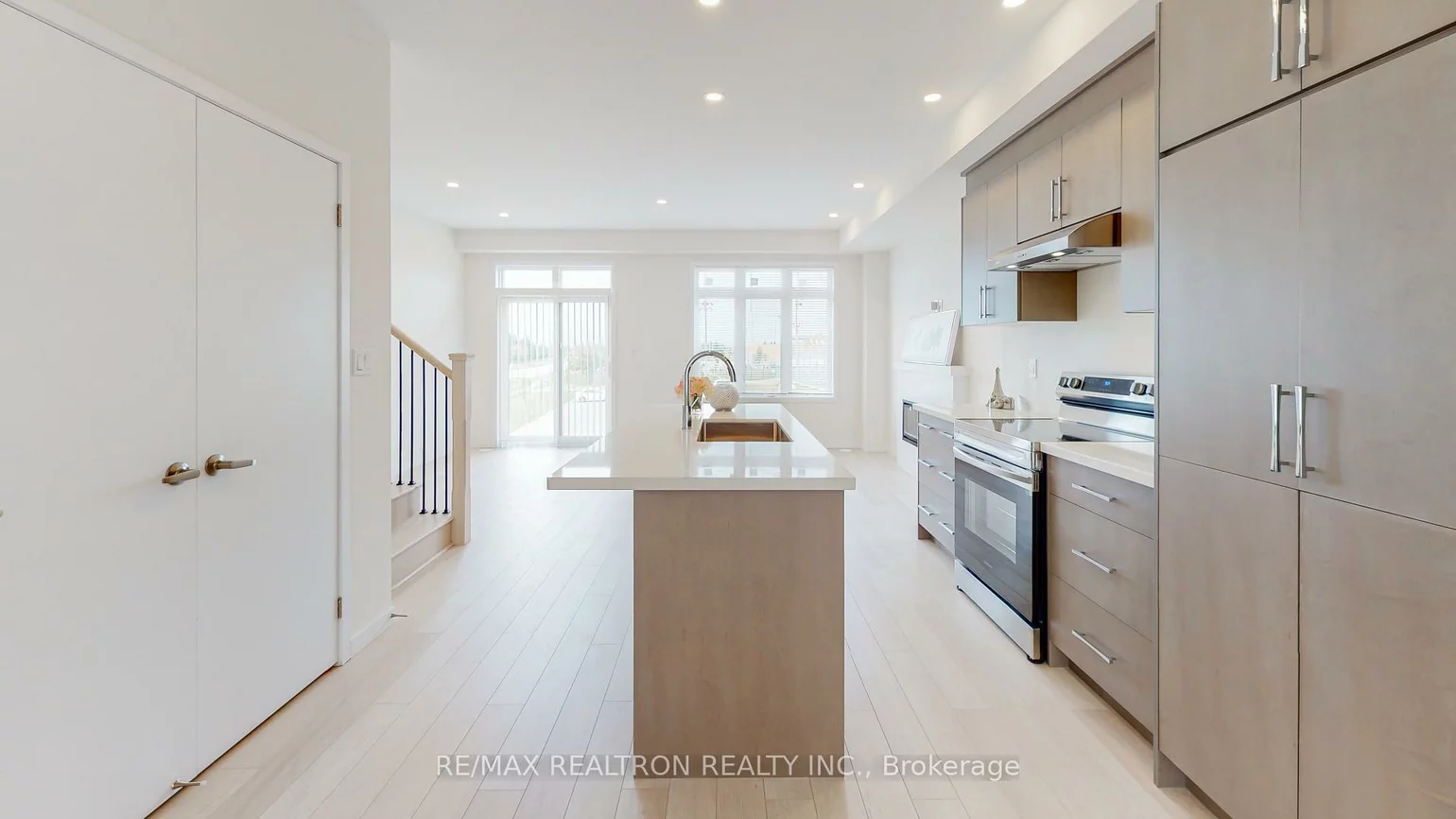 10, Seacoasts, Maple, Vaughan