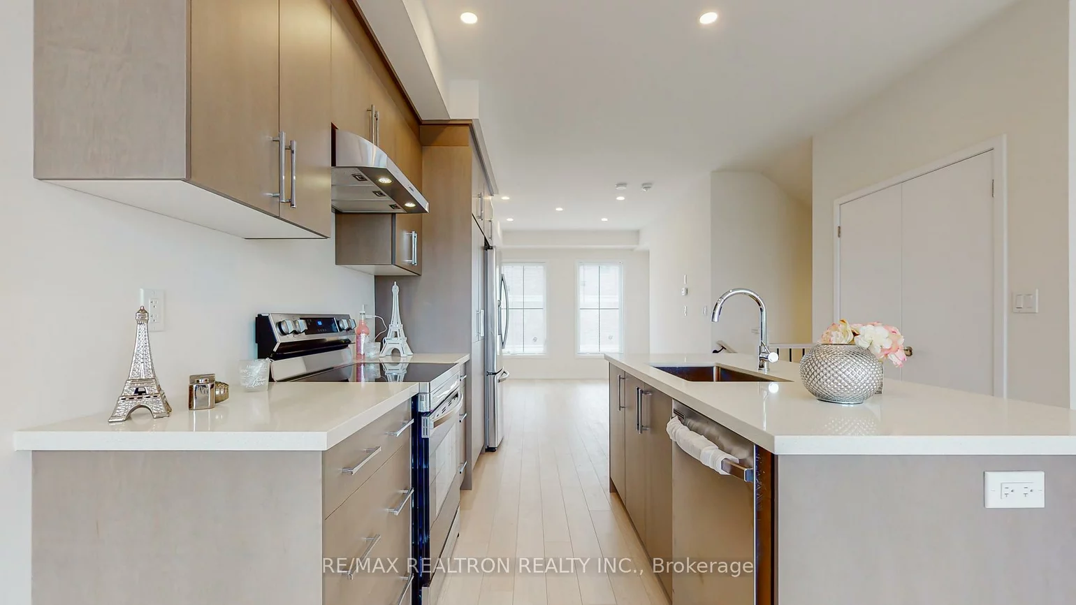 10, Seacoasts, Maple, Vaughan