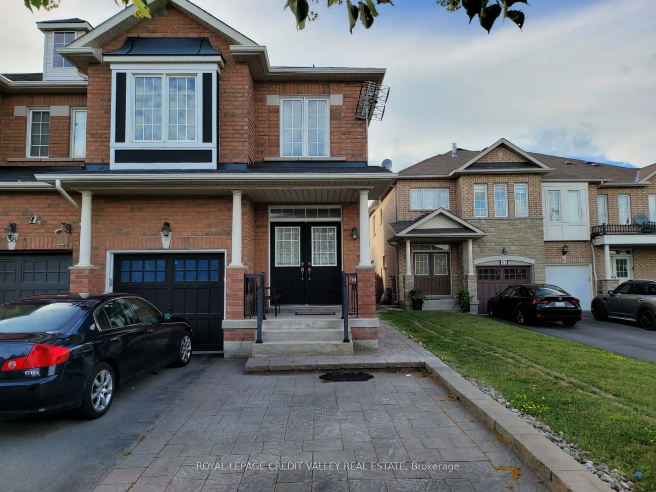 38, Brahm, Vellore Village, Vaughan