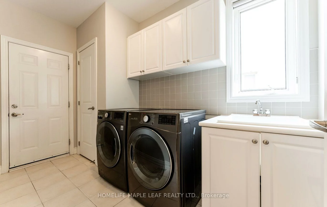 47, Stanton, Vellore Village, Vaughan