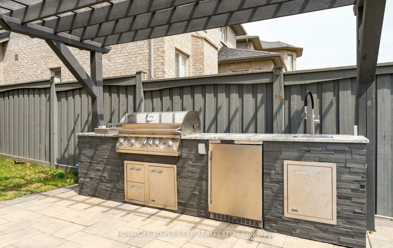 47, Stanton, Vellore Village, Vaughan