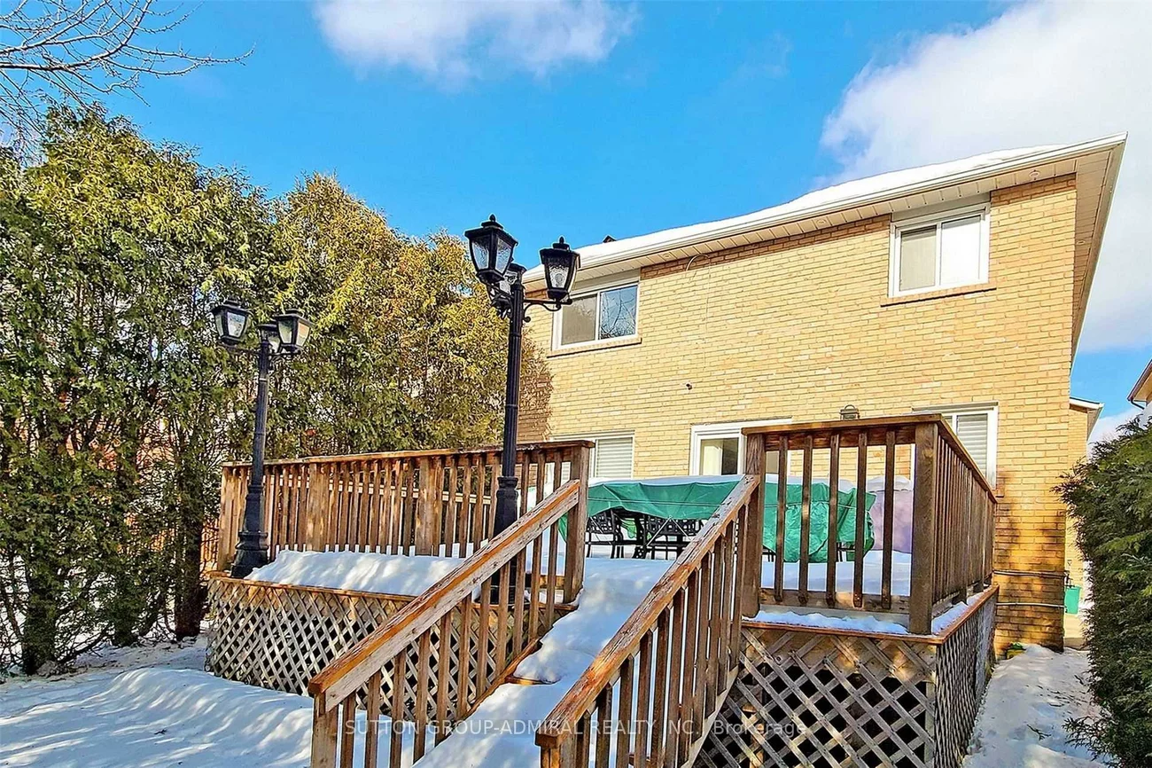 45, Pinewood, Crestwood-Springfarm-Yorkhill, Vaughan