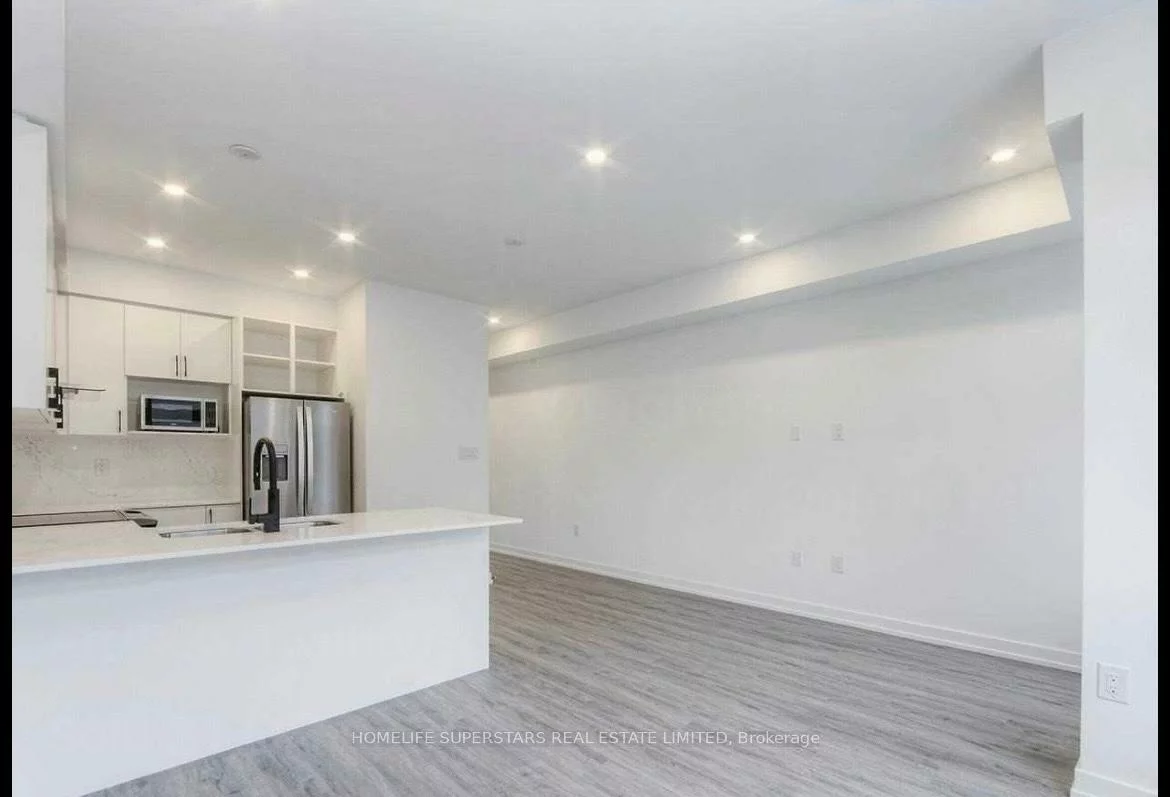 70, Dalhousie, Vaughan Grove, Vaughan