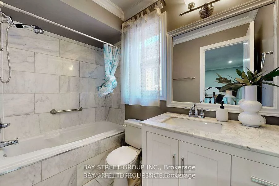 37, Whisperwood, Patterson, Vaughan