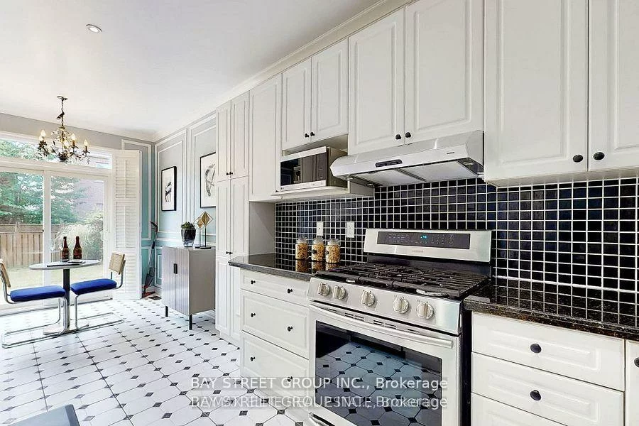 37, Whisperwood, Patterson, Vaughan