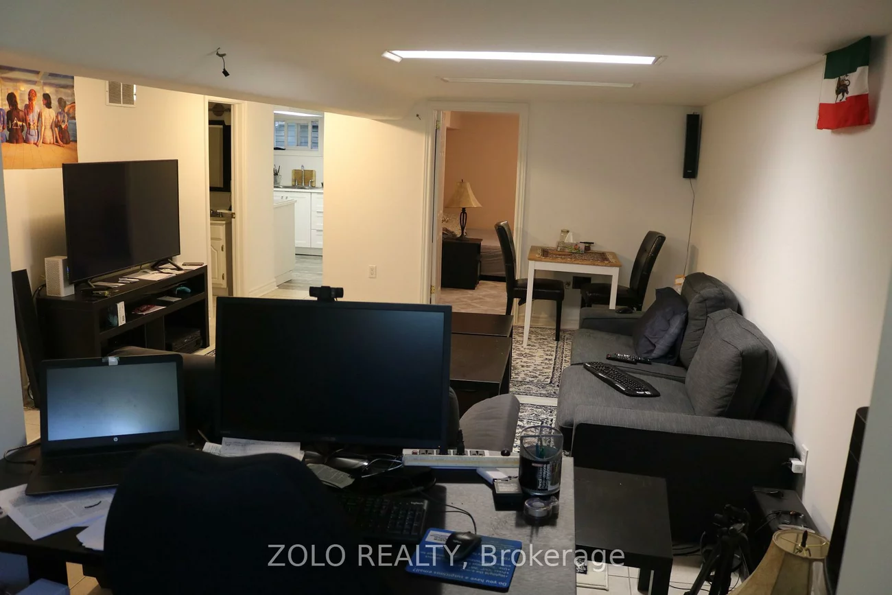 39, Ellerby, West Woodbridge, Vaughan