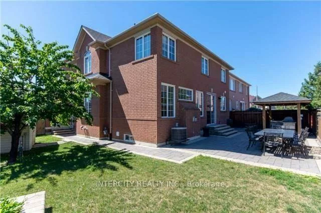 43, Crew, Vellore Village, Vaughan