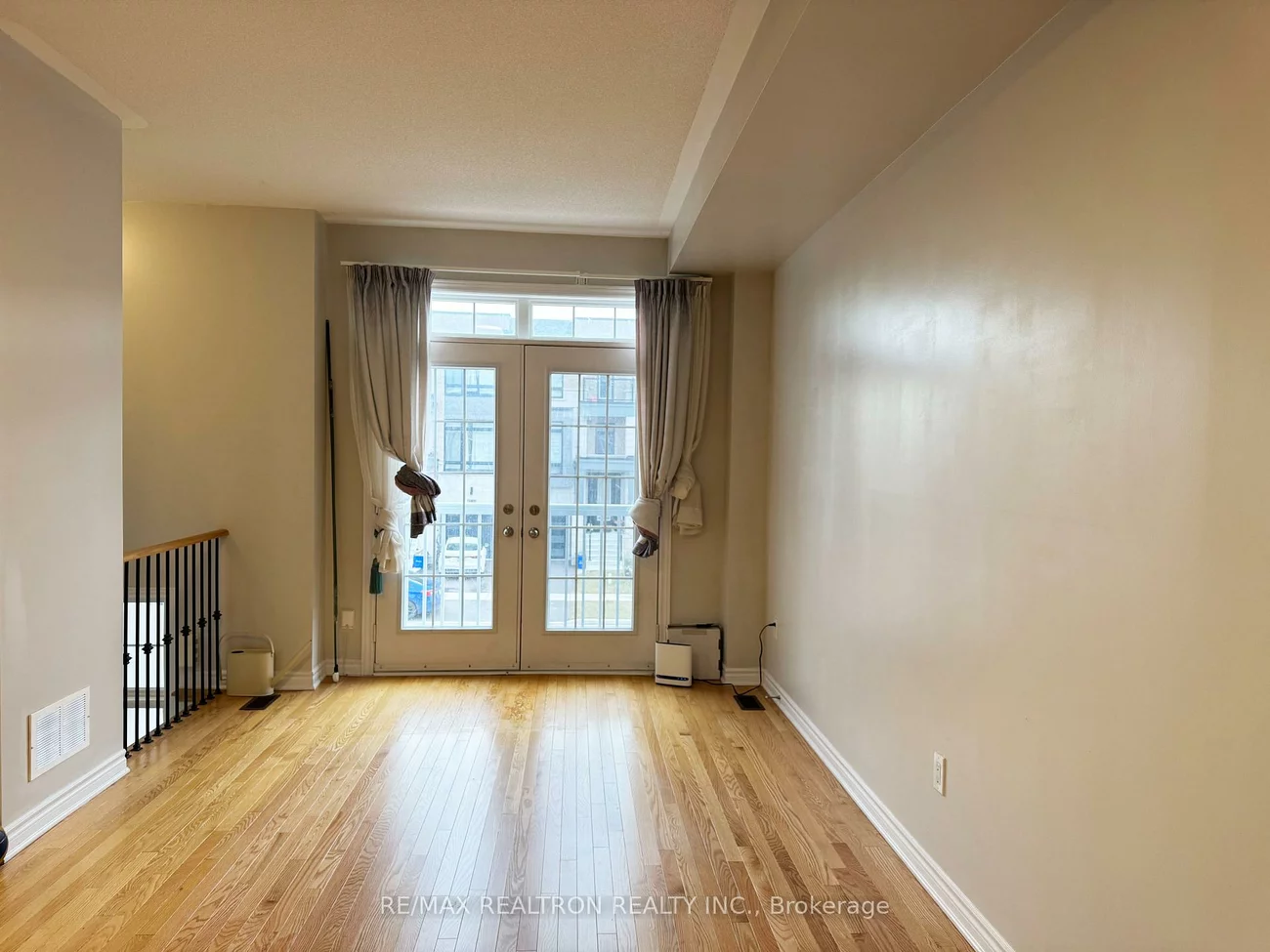 138, Farooq, Vellore Village, Vaughan