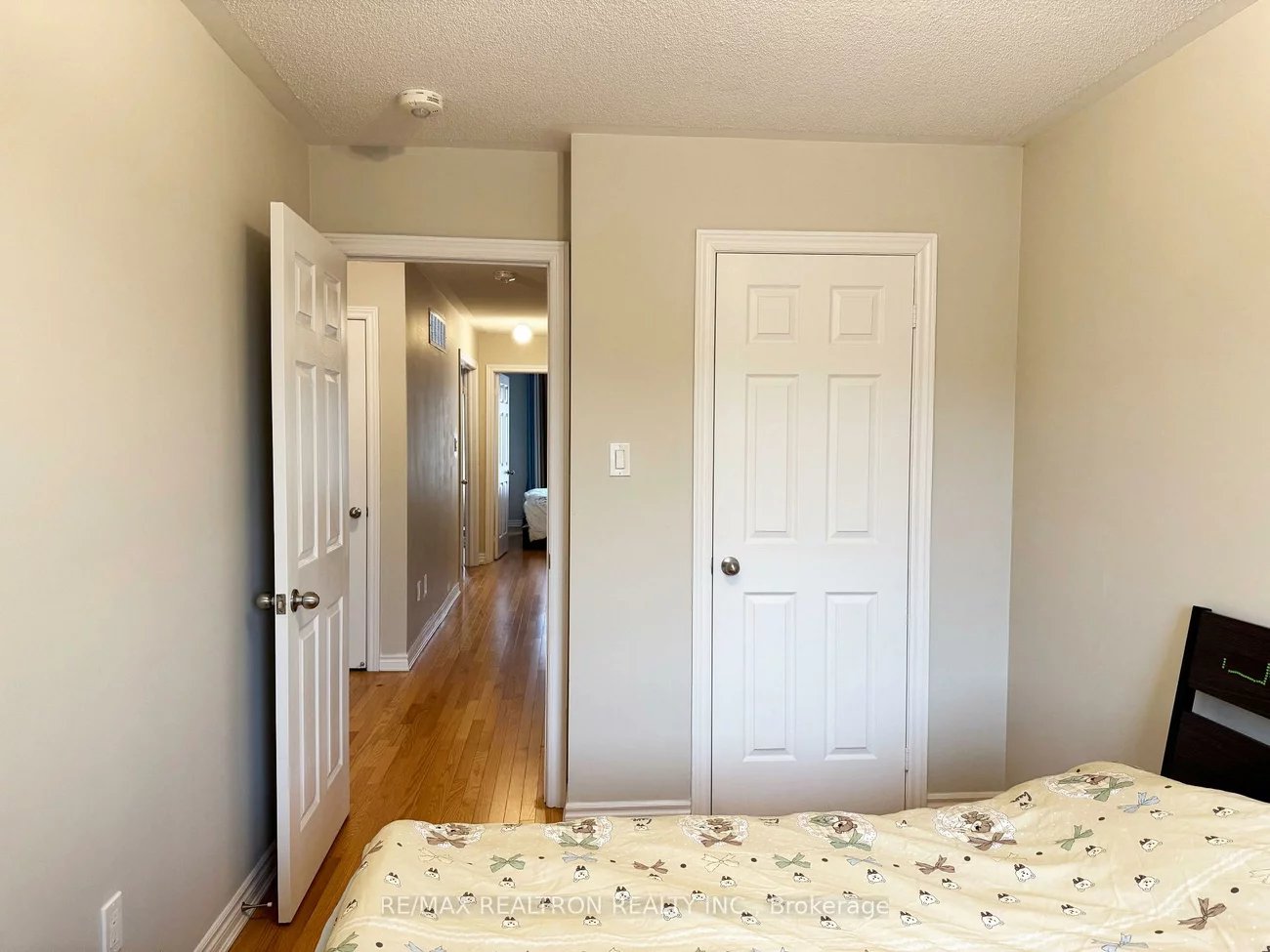 138, Farooq, Vellore Village, Vaughan