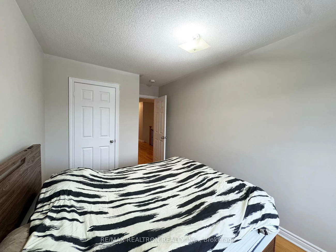 138, Farooq, Vellore Village, Vaughan