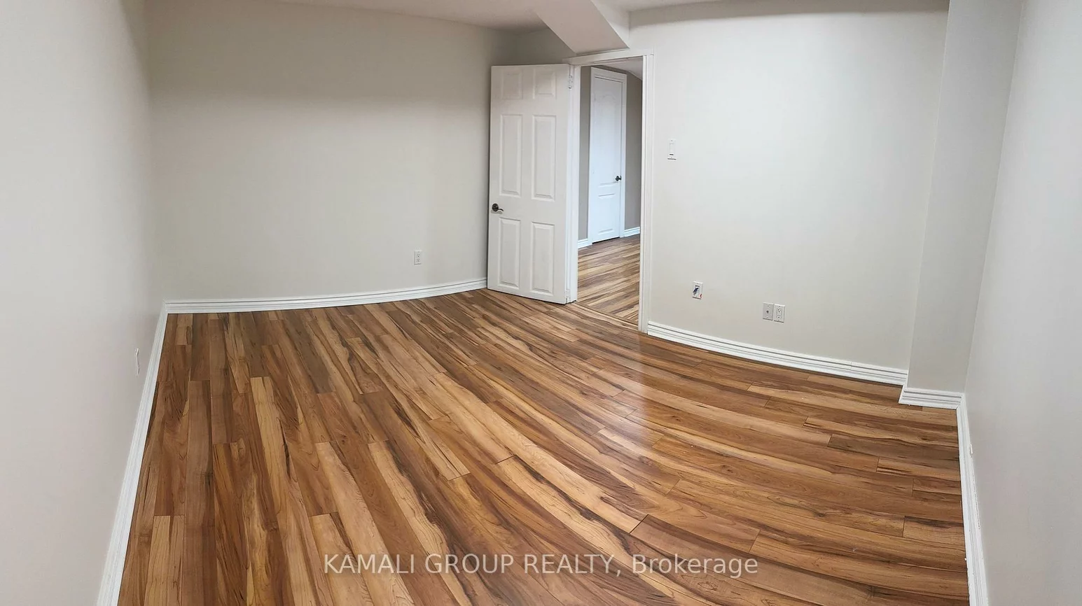 103, Filippazzo, Vellore Village, Vaughan