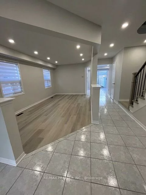 340, Via Carmine, Sonoma Heights, Vaughan