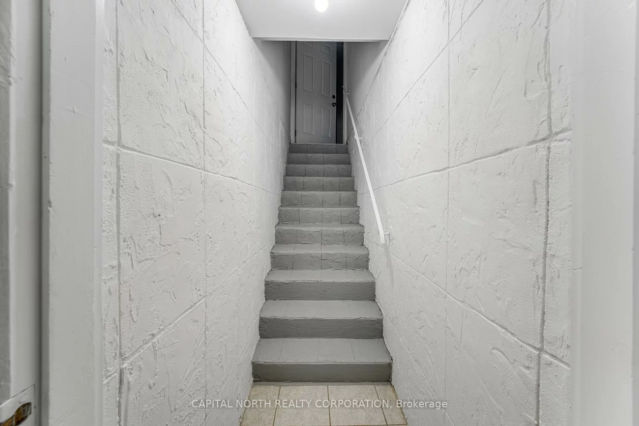 2, Olive Green, East Woodbridge, Vaughan