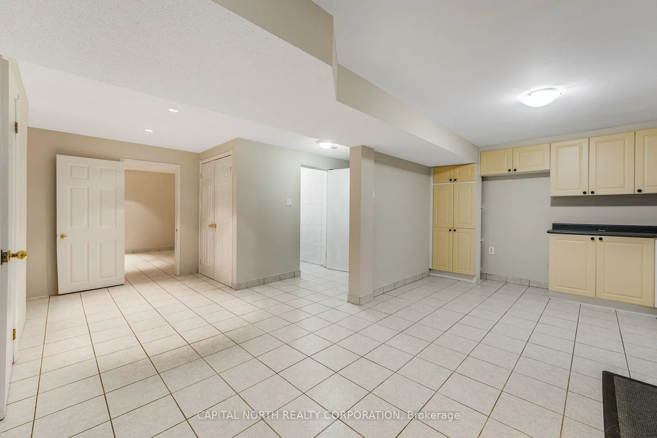 2, Olive Green, East Woodbridge, Vaughan