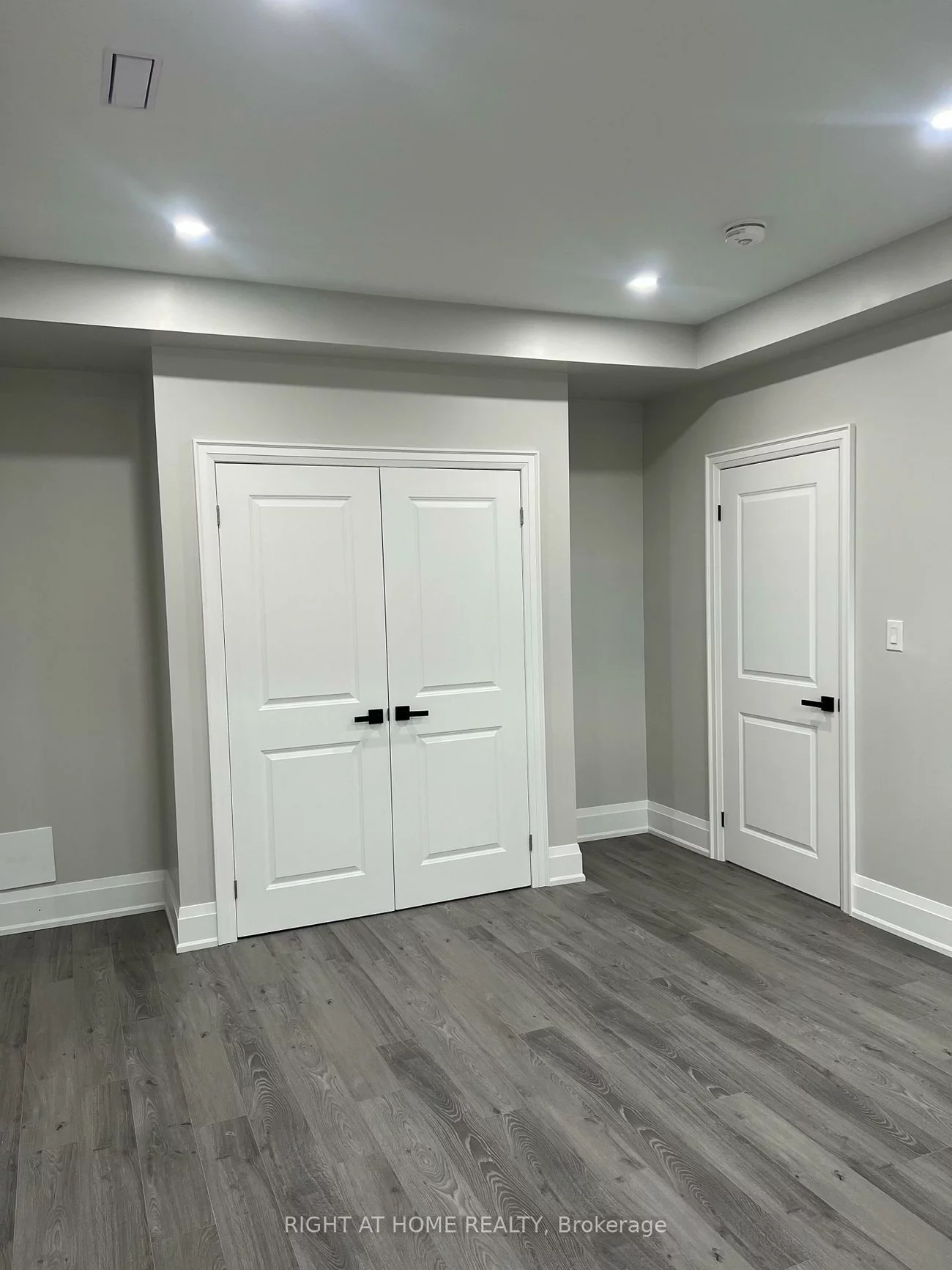 287, Torrey Pines, Kleinburg, Vaughan